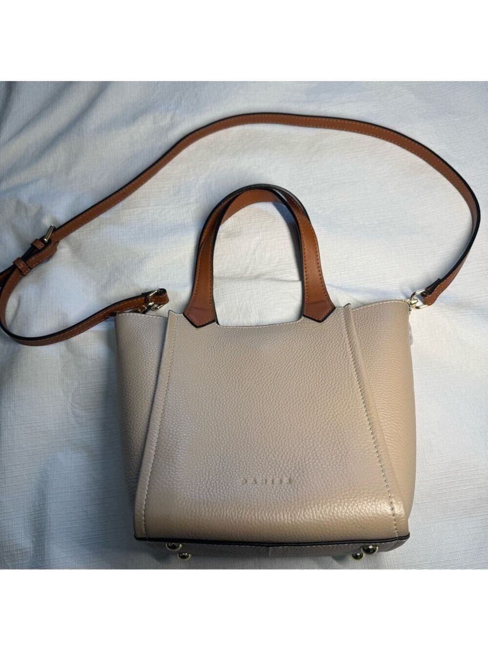 Danier Cream and Brown Crossbody Bag Top Handle and removable strap - Picture 4 of 12